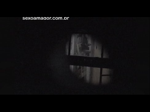 ❤️ Blondie hè videoregistrata in segretu da un voyeur di u quartieru nascostu daretu à i mattoni cavi ️ Cazzo à co.sex78.ru